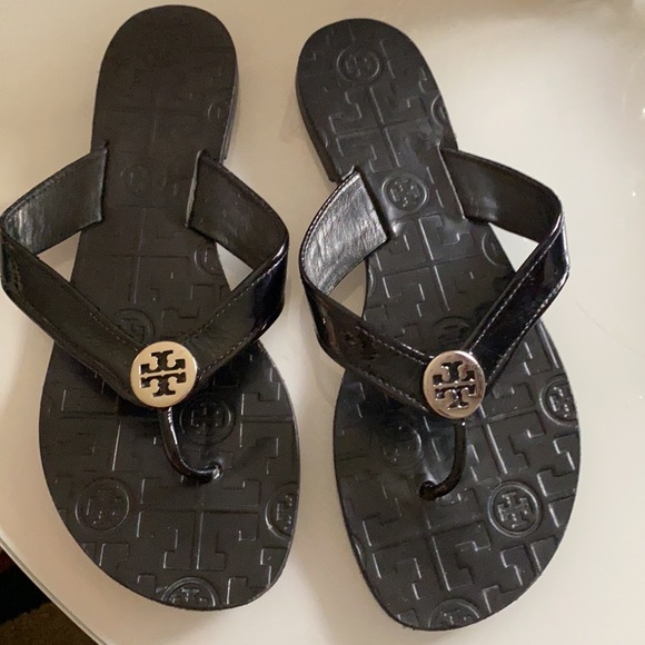 Tory Burch Shoes - Tory Burch thora flat sandals size 6